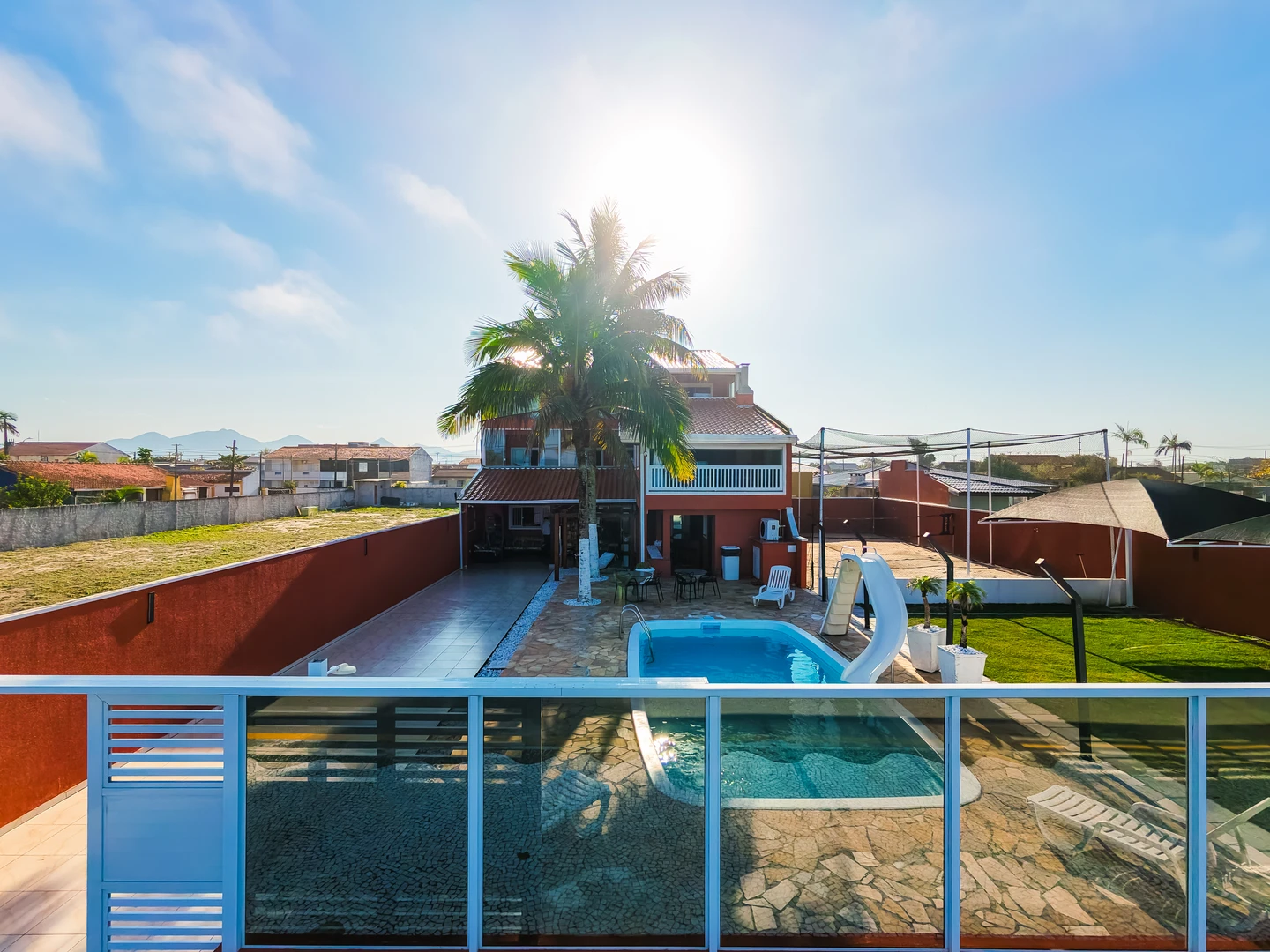 Triplex Beira Mar com Elevador