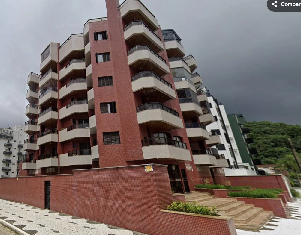Apartamento com 2 quartos em Caiobá