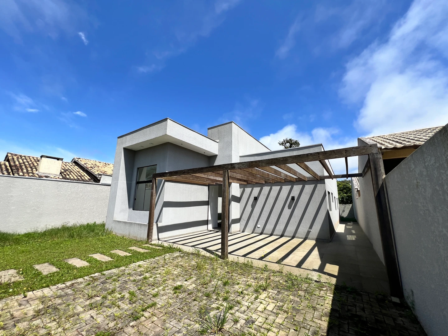 Casa 3Q/1 Suite - Baln Eliane Ref. IMO-00099